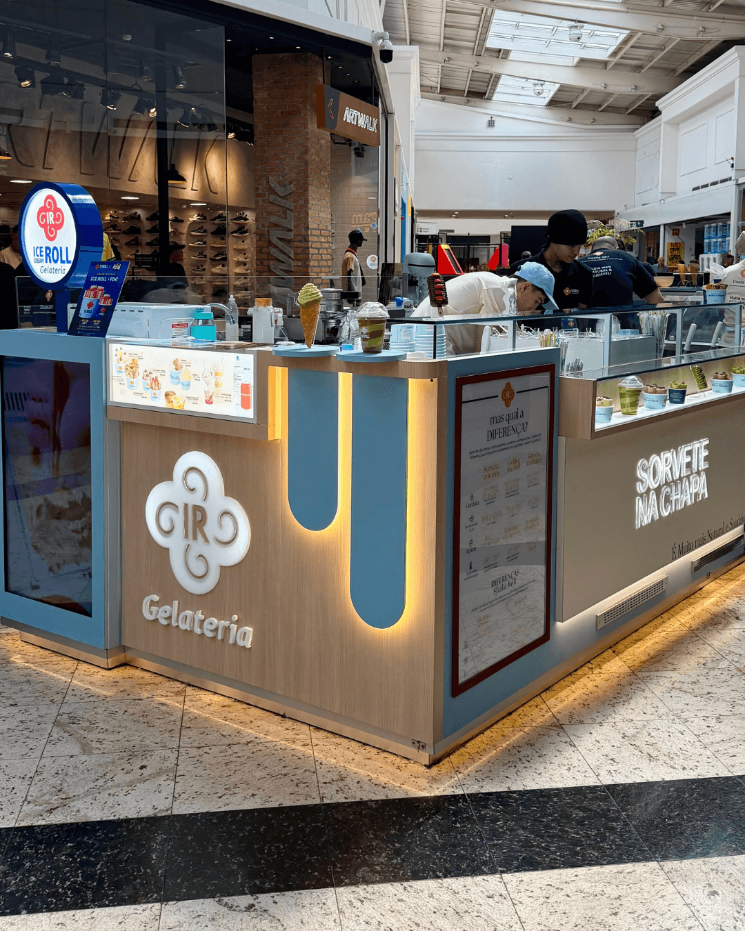 Quiosque da Ice Roll no shopping