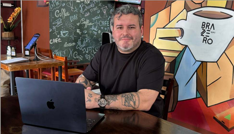 Gleyson Guimarães, fundador do Brazero Café